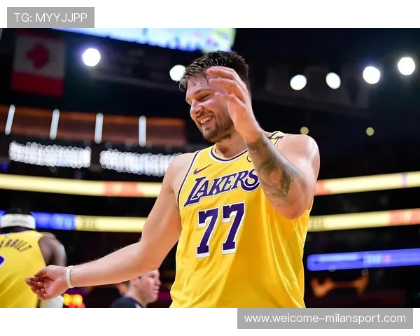 湖人拒绝18分大逆转！东契奇三双创纪录，替补神将轰25+8+4断，东契奇加盟湖人